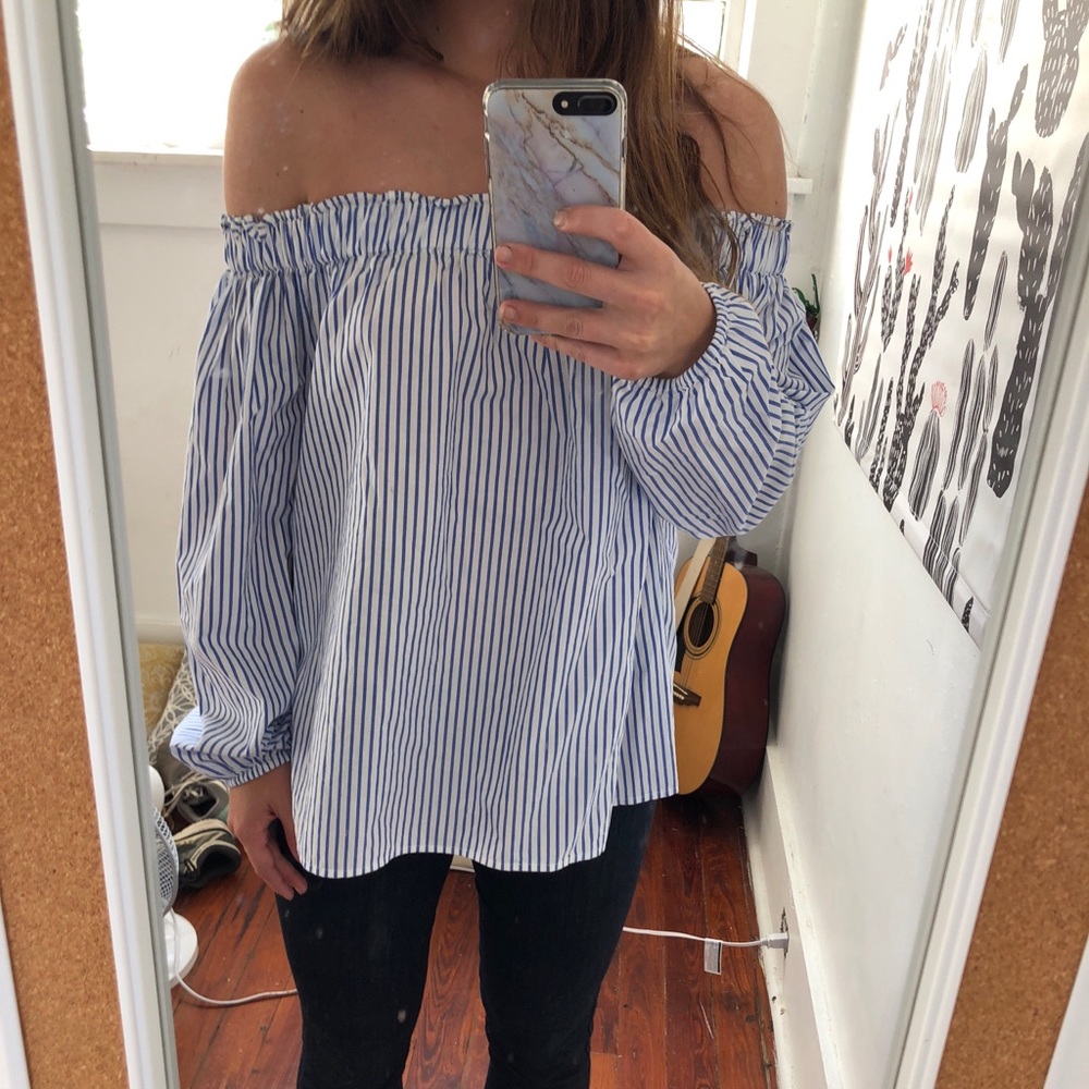 Off shoulder Top
